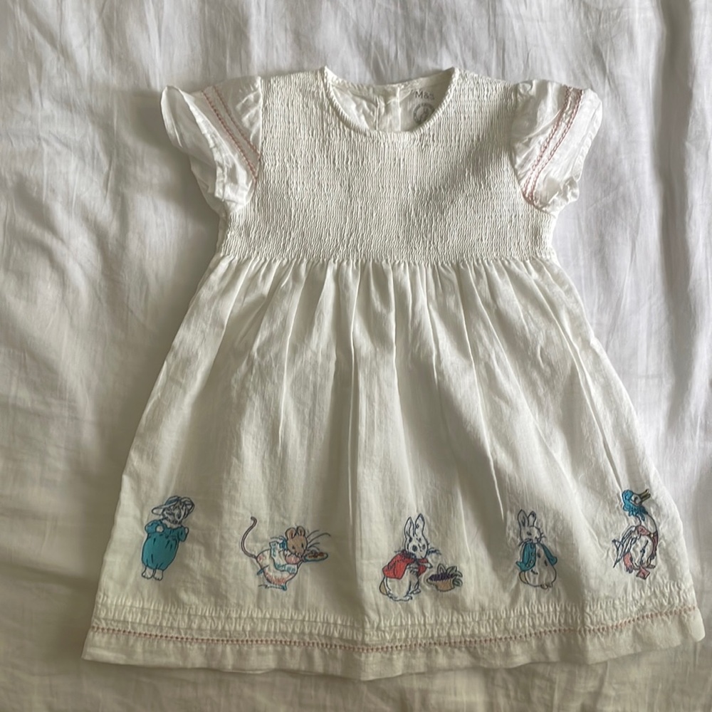 M&S, WHITE PETER RABIT DRESS, LINED, SIZE 12-18M, NEVER WORN